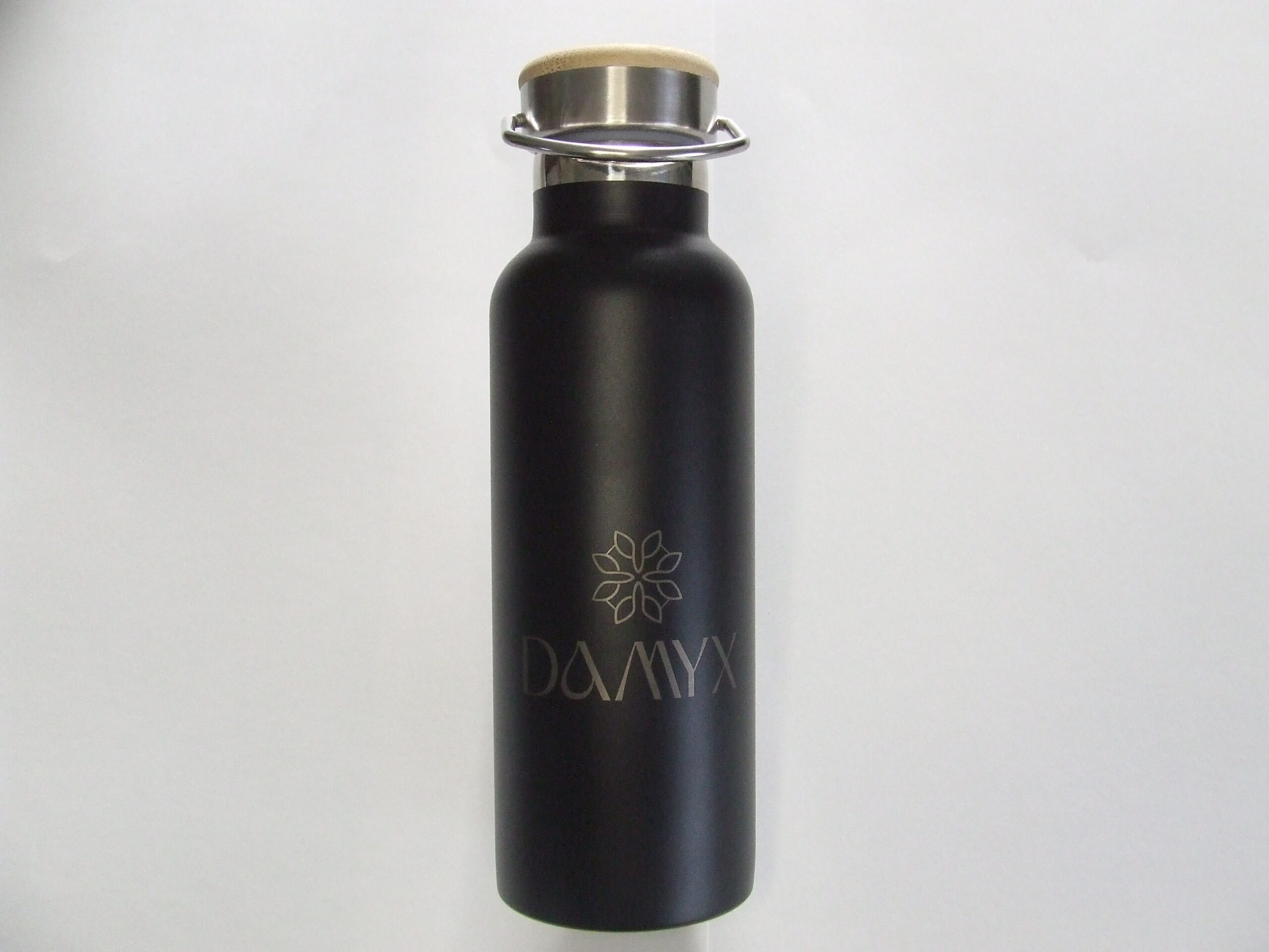 Bouteille inox et bambou DAMYX pour rituel respiration anti-stress